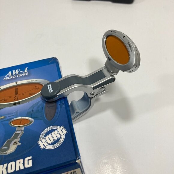 Korg AW-1 Micro String/Wind Instrument Tuner N222 Analog - New Battery - TESTED - Picture 3 of 8